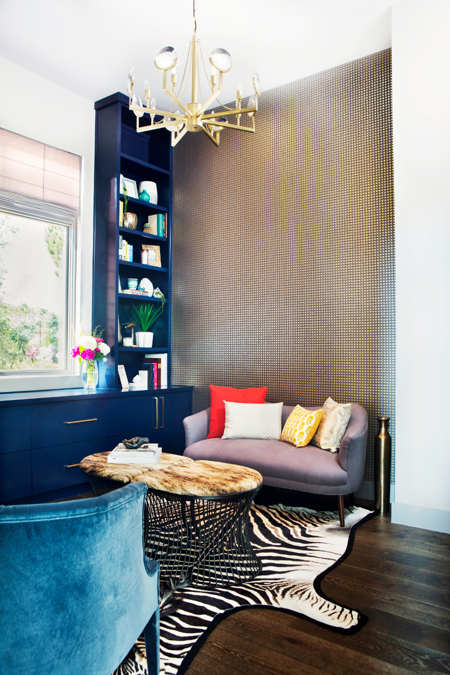 Etch Design Group: Eclectic Residence With Upholstered Furniture