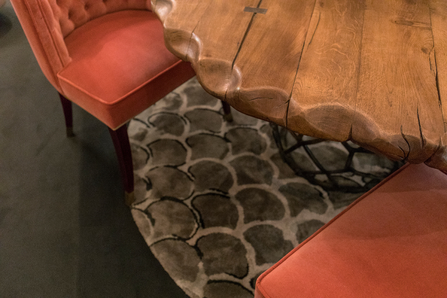 There is nothing wrong with sharp lines and shapes. It is definitely a 2019 trend for home accessories. Have a look on this article and find all the trends at Maison et Objet