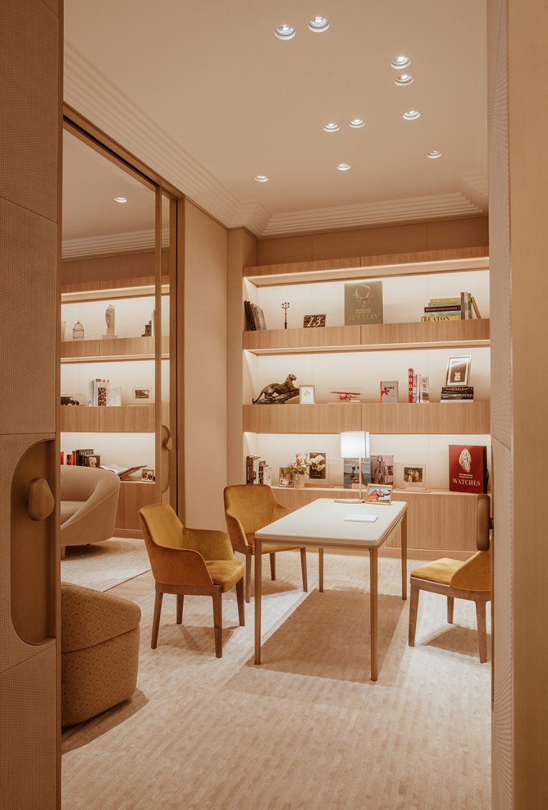 Cartier Store Laura Gonzalez interior design store. Another view of the store, still maintaining the same clean tones