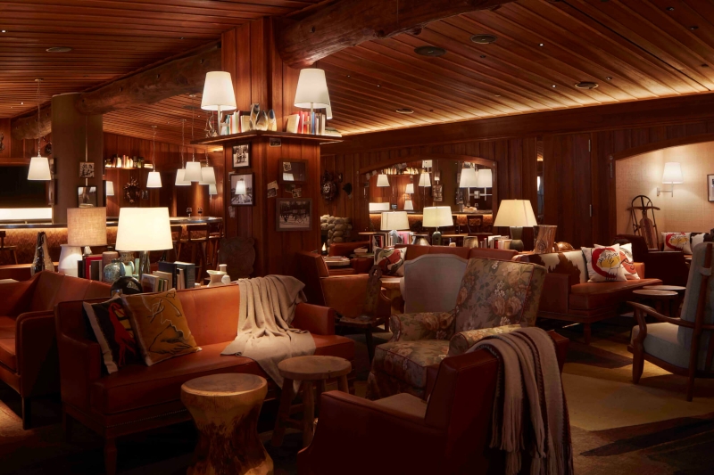 Best Upholstery Projects by Philippe Starck. Living Room at New York.