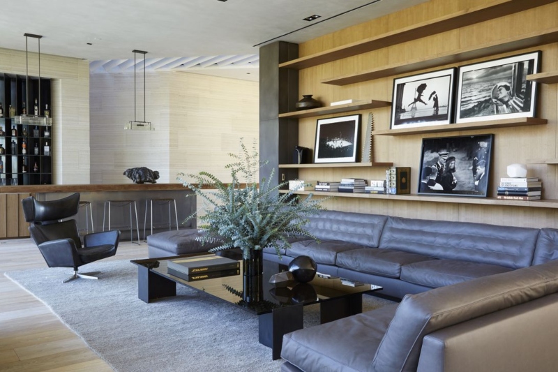 Oppenheim Architecture approached this project in the same exploratory spirit for which Los Angeles is known.